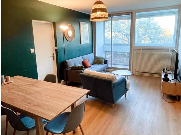 Colocation / Appartement 6 pièces de 85 m², Mérignac, Square des Bosquets / Photo 2