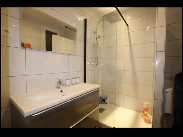 Colocation / Appartement 4 pièces de 54 m², Nice, Rue Smolett / Photo 3