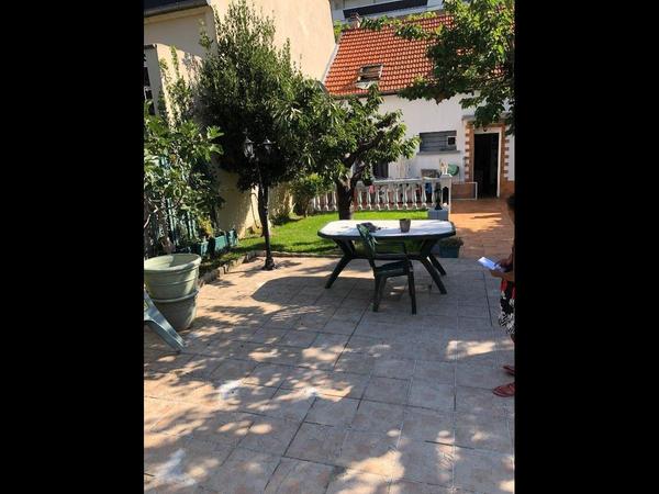 Colocation / Maison 8 pièces de 140 m², Le Bourget, Rue du Commandant Baroche / Photo 10