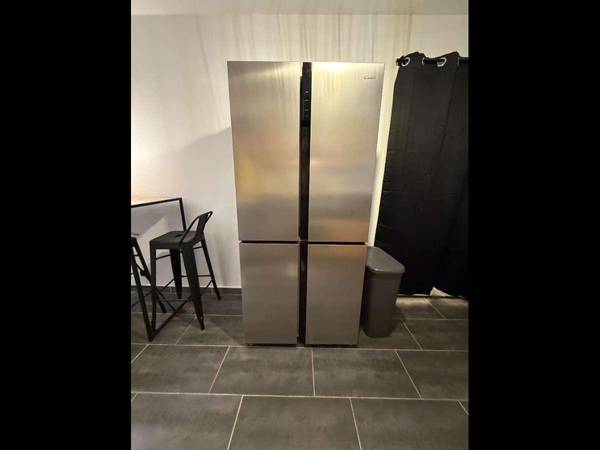 Colocation / Appartement 4 pièces de 72 m², Toulouse, Place de Montélimar / Photo 2