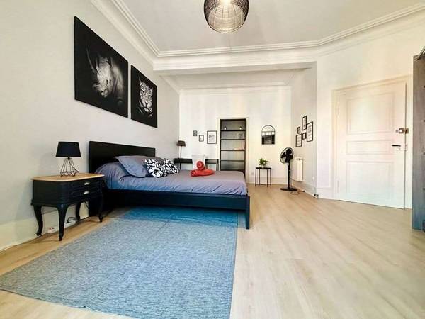 Colocation / Appartement 4 pièces de 114 m², Colmar, Route de Neuf-Brisach / Photo 2