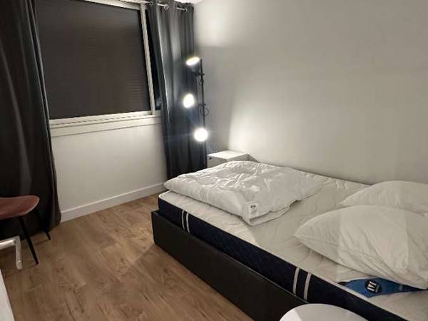 Colocation / Appartement 5 pièces de 72 m², Fresnes, Allée de l'Oseraie / Photo 8