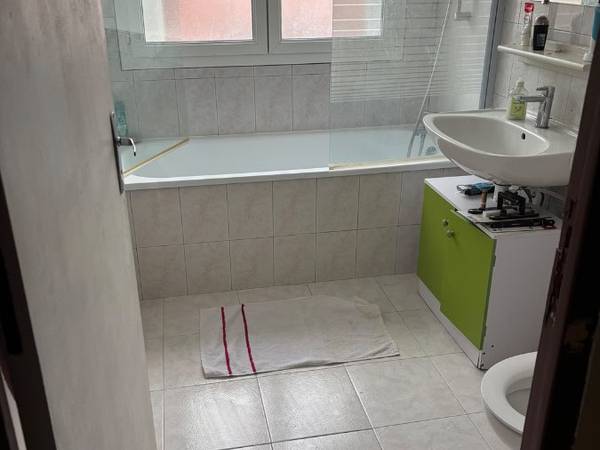 Colocation / Maison 4 pièces de 90 m², Albi, Rue Cambard / Photo 8