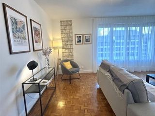Colocation / Appartement 3 pièces de 68 m², Reims, Rue Chanteraine