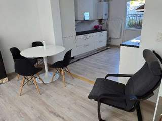 Colocation / 5 rooms house · 145 m², Liège, Rue Théodore Cuitte