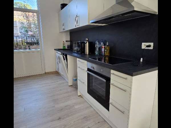 Colocation / Maison 5 pièces de 145 m², Liège, Rue Théodore Cuitte / Photo 2
