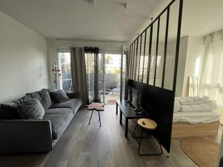 Location / Appartement 1 pièce de 27 m², Poissy, Boulevard Victor Hugo