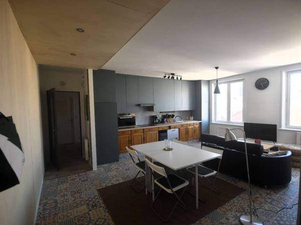 Colocation / Appartement 4 pièces de 82 m², Clermont-Ferrand, Rue de Riom / Photo 2