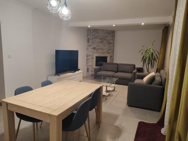 Colocation / Maison 9 pièces de 172 m², Osny, Rue du Docteur Charcot / Photo 2
