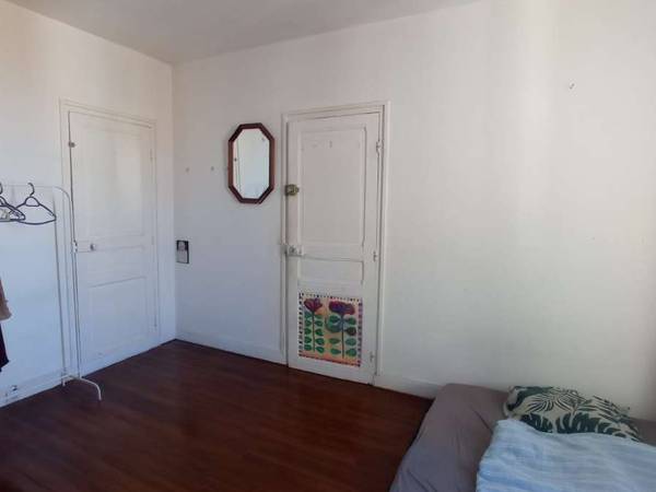 Colocation / Appartement 3 pièces de 70 m², Aubervilliers, Boulevard Edouard Vaillant / Photo 2