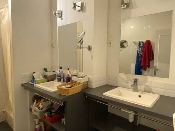 Colocation / Appartement 4 pièces de 69 m², Bordeaux, Avenue d'Eysines / Photo 2