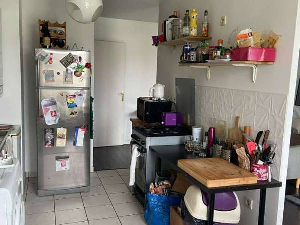 Colocation / Appartement 4 pièces de 90 m², Saint-Denis, Rue Denfert-Rochereau / Photo 2