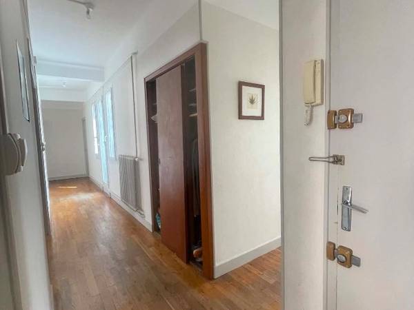 Colocation / Appartement 4 pièces de 96 m², Besançon, Rue Général Lecourbe / Photo 2