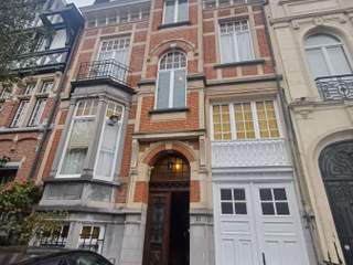 Colocation / Appartement 6 pièces de 65 m², Uccle, Avenue de la Floride