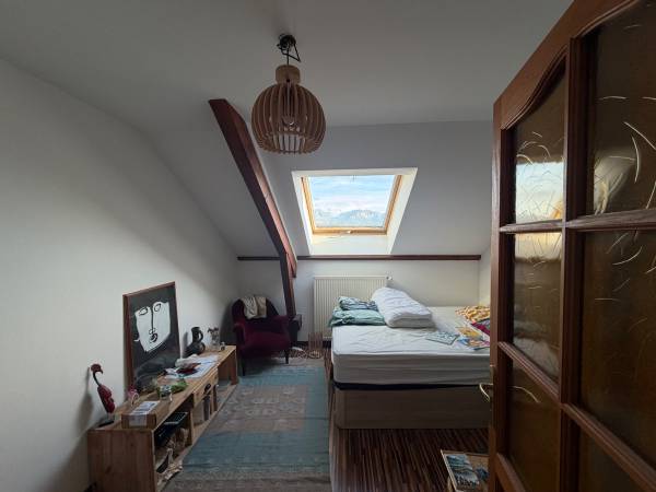 Colocation / Maison 8 pièces de 271 m², Chambéry, Rue du Goléron / Photo 4