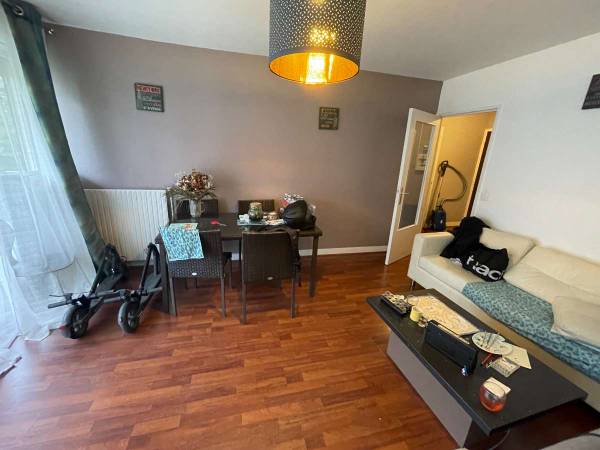 Colocation / Appartement 4 pièces de 74 m², Palaiseau, Rue des Prés / Photo 2