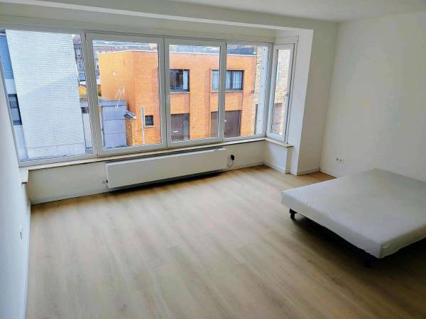 Coliving / Maison 4 pièces de 185 m², Liège, Rue Louis Boumal / Photo 19