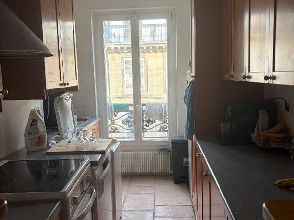 Colocation / Appartement 4 pièces de 90 m², Paris, Rue Rambuteau / Photo 5