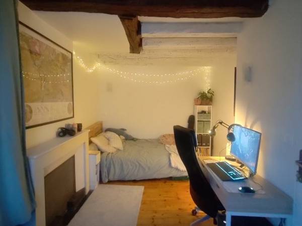 Colocation / Duplex 5 pièces de 92 m², Grenoble, Place Grenette / Photo 10