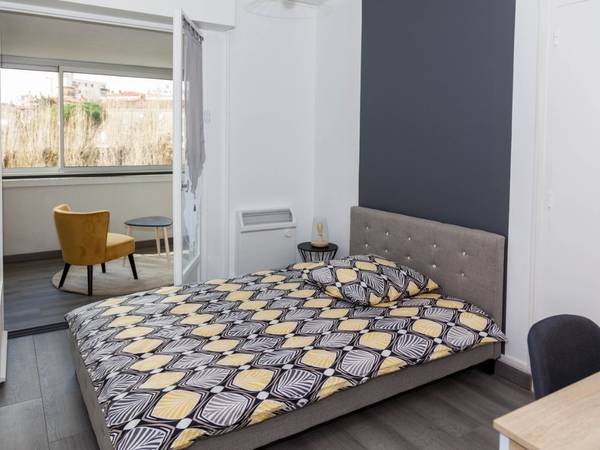 Colocation / Appartement 4 pièces de 73 m², La Roche-sur-Yon, Rue d'Ecquebouille / Photo 2