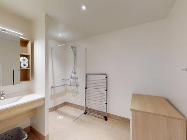 Location / Appartement 3 pièces de 59 m², Asnières-sur-Seine, 9 Rue Pierre Curie, / Photo 9