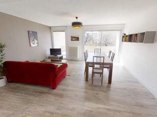 Colocation / Appartement 4 pièces de 101 m², Vénissieux, Rue des Pyrénées