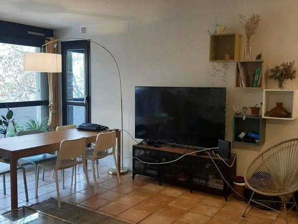 Colocation / Appartement 5 pièces de 103 m², Aubervilliers, Avenue de la République / Photo 2
