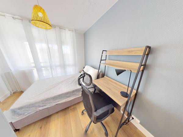 Flatsharing / 6-bedroom flat · 96 m², Talence, 3 Rue Auguste Renoir / Photo 2