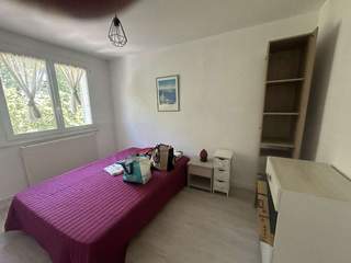 Colocation / 4 rooms apartment · 60 m², Nîmes, Rue du Romarin