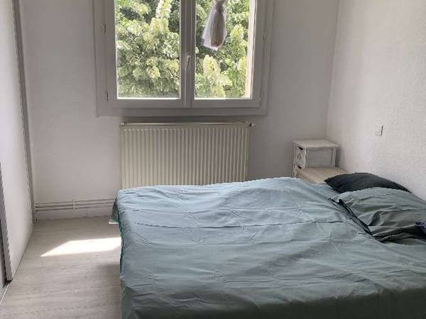 Colocation / Appartement 4 pièces de 60 m², Nîmes, Rue du Romarin / Photo 9