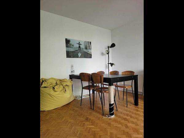 Sous-location / Appartement 4 pièces de 83 m², Paris, Villa Sainte-Croix / Photo 2