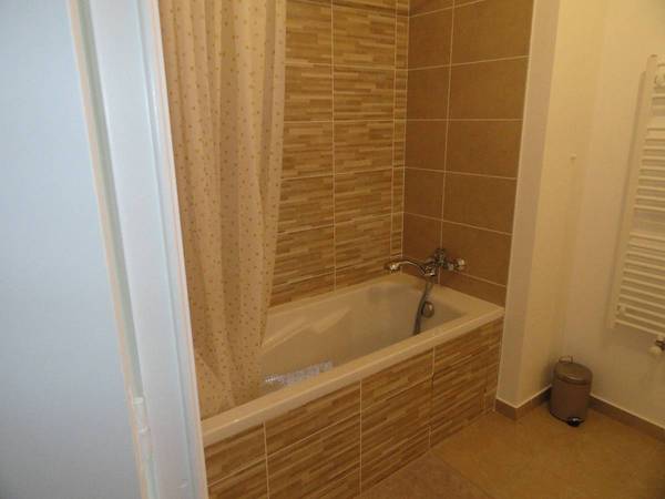 Colocation / Appartement 5 pièces de 89 m², Pantin, Rue Miriam Makeba / Photo 9
