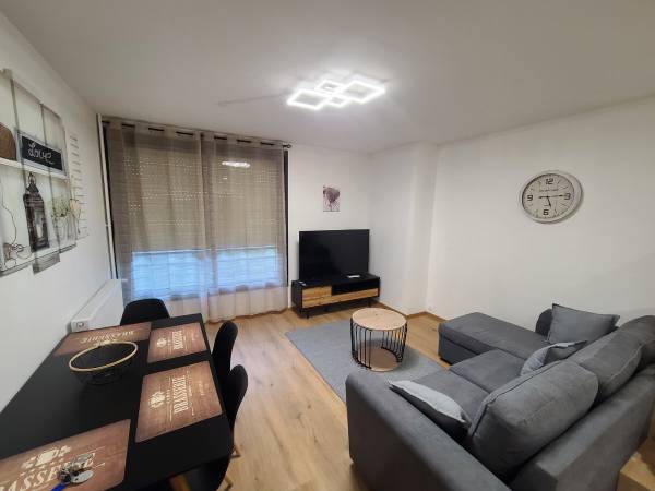 Colocation / Appartement 5 pièces de 78 m², Toulouse, Rue Vincent Van Gogh / Photo 2