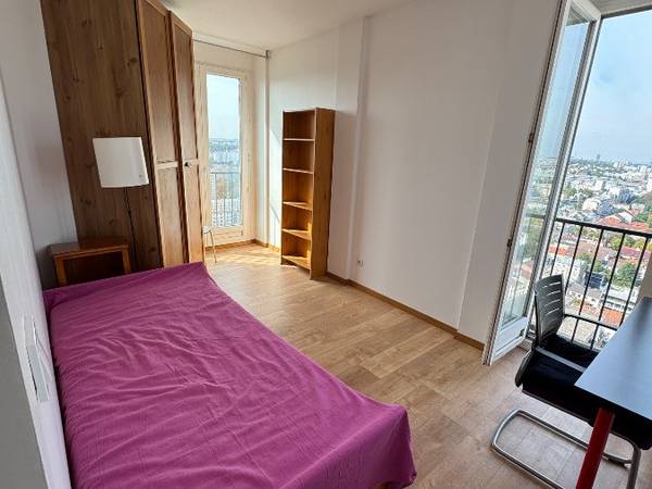 Colocation / Appartement 3 pièces de 69 m², Choisy-le-Roi, Avenue Anatole France / Photo 11