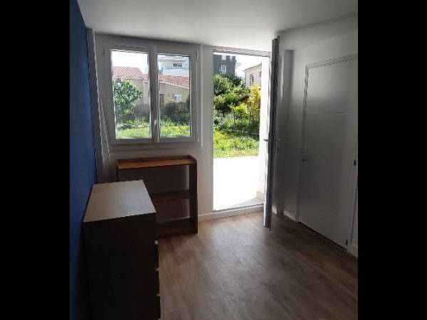 Homestay / 7-bedroom house · 120 m², Clermont-Ferrand, Rue de Chalonnax / Photo 2