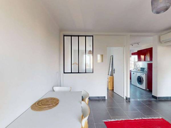 Colocation / Appartement 3 pièces de 54 m², Marseille, Avenue des Chutes Lavie / Photo 2