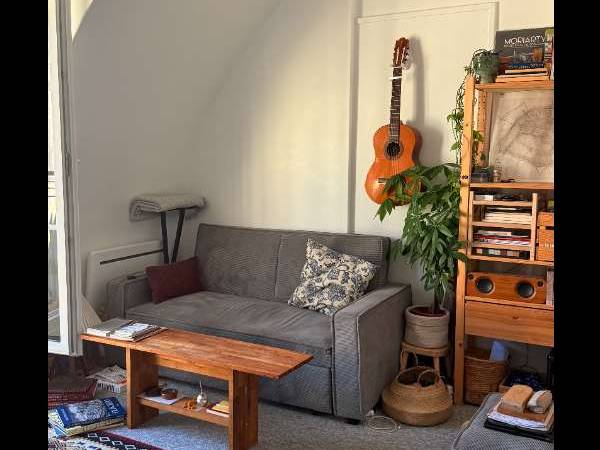 Sous-location / Immeuble 1 pièce de 30 m², Paris, Rue de Chabrol / Photo 2