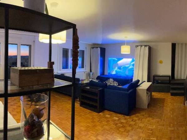 Colocation / Duplex 6 pièces de 184 m², Lausanne, Avenue de Valmont / Photo 2