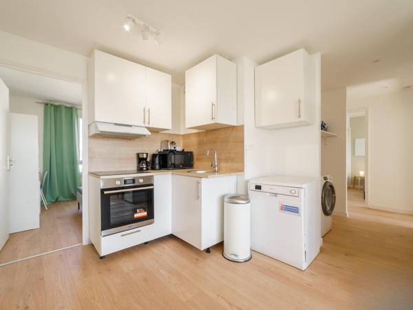 Colocation / Maison 5 pièces de 83 m², Vénissieux, Rue du Professeur Roux / Photo 2
