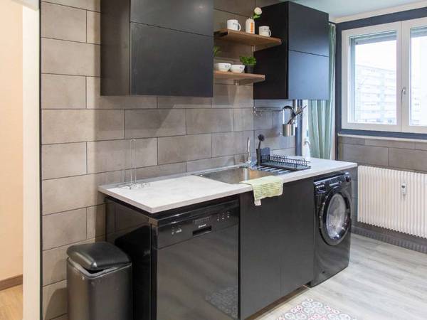 Colocation / Appartement 5 pièces de 85 m², Strasbourg, Rue de Lorraine / Photo 2