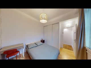 Room share, 7 rooms apartment, Le Havre