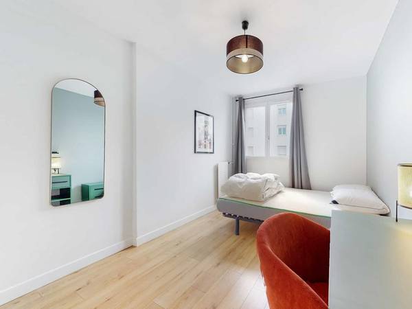 Colocation / Appartement 5 pièces de 94 m², Asnières-sur-Seine, 159 Rue Emile Zola / Photo 9