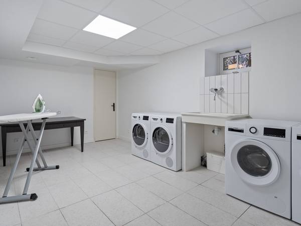 Colocation / Maison 1 pièce de 554 m², Villeurbanne, Boulevard Eugène Réguillon / Photo 3