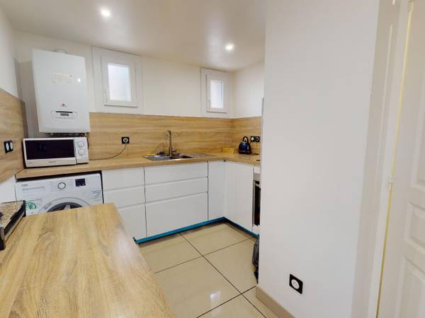 Colocation / Maison 7 pièces de 102 m², Vénissieux, Avenue Viviani / Photo 2