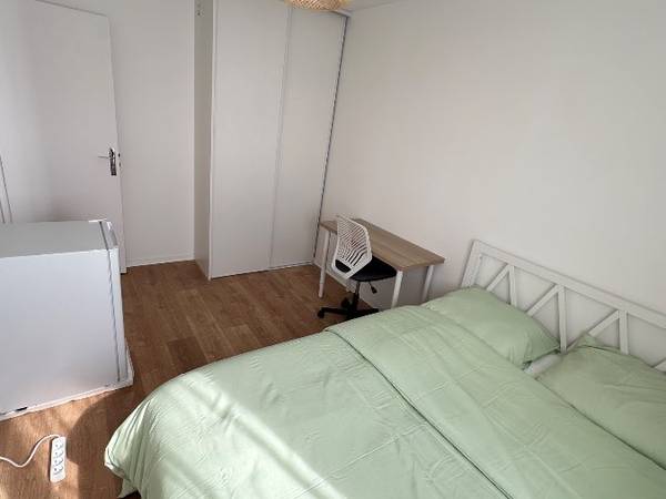 Flatsharing / 6-bedroom flat · 102 m², Saint-Ouen-l'Aumône, Avenue du Général de Gaulle / Photo 8