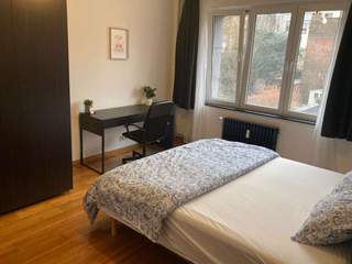 Colocation / Appartement 5 pièces de 100 m², Forest, Avenue Van Volxem