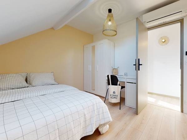 Flatsharing / 2-bedroom flat · 25 m², Rennes, Bis Rue de la Bascule, 35000 Rennes, France / Photo 2