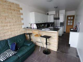 Colocation / 5 rooms apartment · 85 m², Créteil, Rue Charcot