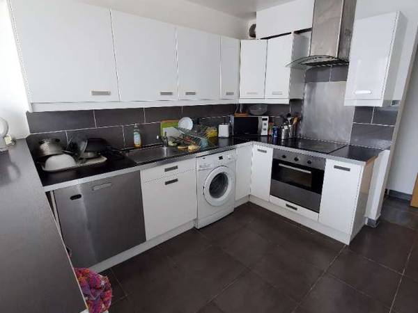 Colocation / Appartement 5 pièces de 85 m², Créteil, Rue Charcot / Photo 2