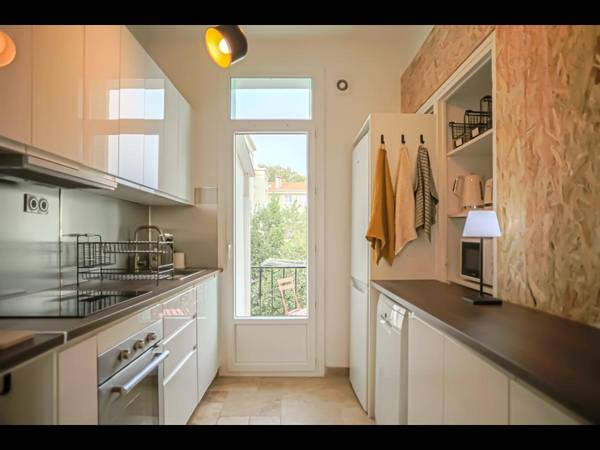 Colocation / Appartement 4 pièces de 70 m², Toulon, Rue Espanet / Photo 2